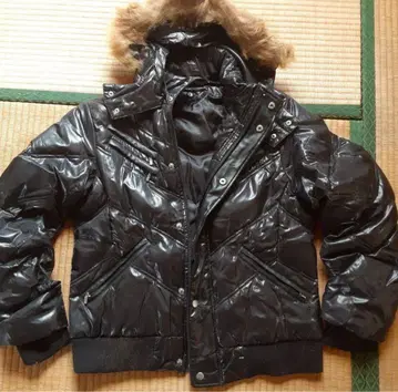 블랙 다운 자켓 퍼 포함