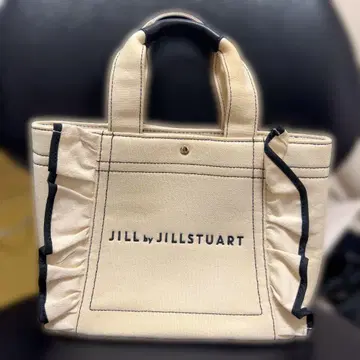 JILL by JILLSTUART 프릴 토트백 스몰 화이트