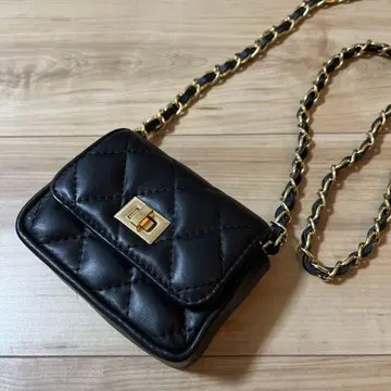 오우렌 퀼팅 숄더백 새상품