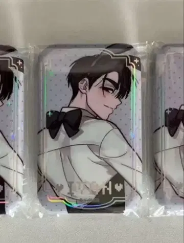 에이리언 스테이지 에이스테 한국 카페 한정판 이반 캔뱃지