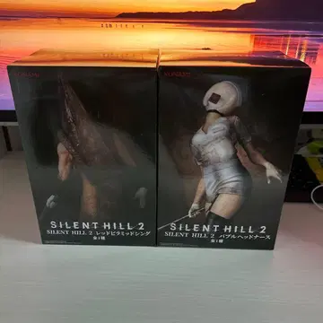 사일런트 힐 2 피규어 2체 세트