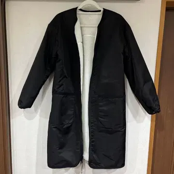새상품 미사용 [ 리버서블 블랙 x 화이트 보아 롱 코트 ]