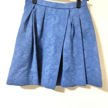 리랜드트루 꽃무늬 스커트