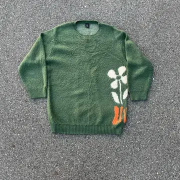 [huf] BLOSSOM SWEATER 니트