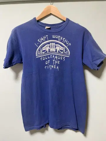 러셀 금색 택 70s 티셔츠