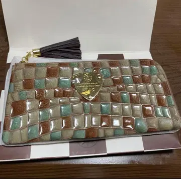 아타오 아드리아 에메랄드 리모 타일 무늬 장지갑