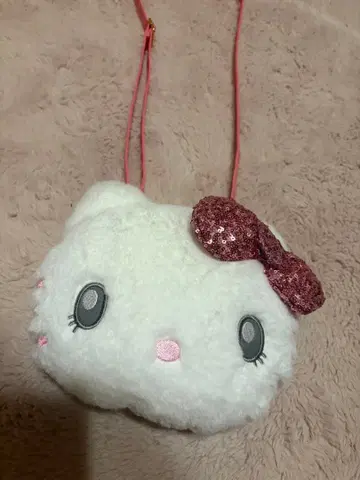 USJ 키티 숄더백