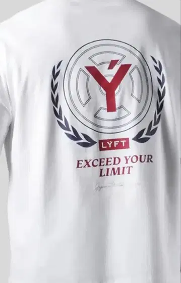 새상품 LYFT 백 Y 플레이트 로고 빅 티셔츠 리프트