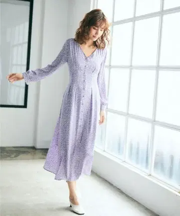 꽃무늬 라벤더 원피스 FRAY I.D