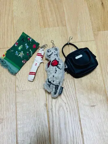 R&D.M.Co- 참 키링