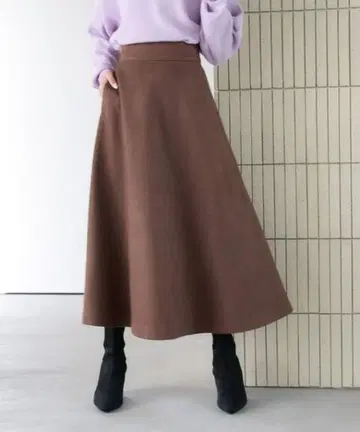 Andemiu 스웨이드 플레어 스커트