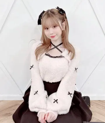 MARS 치비 리본 케이프풍 니트