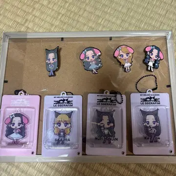 LE SSERAFIM 마이멜로디, 쿠로미 아크릴 키링, 핀즈