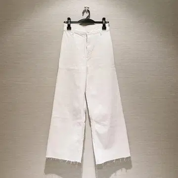 ZARA ZW 프리미엄 마린 스트레이트 화이트 데님 34