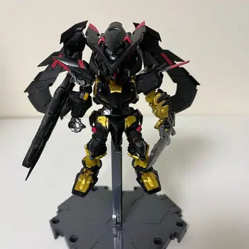 NXEDGE STYLE 건담 아스트레이 골드 프레임 천