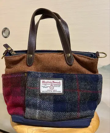 해리스 트위드 체크 무늬 토트백