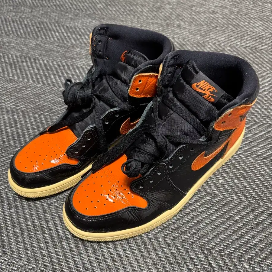 エア ジョーダン 1 HIGH OG \"Shattered Backboard\" シャタバaj1 shattered backboard 28.5 us10.5