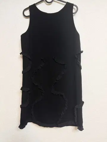 MOSCHINO 블랙 슬리브리스 원피스