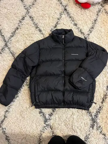 thisisneverthat 블랙 다운 자켓 M