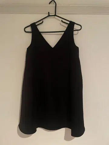 birthdaybash 슬리브리스 원피스