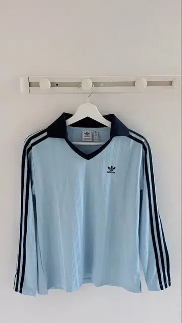 adidas 스카이블루 긴팔 피케 셔츠 M 사이즈