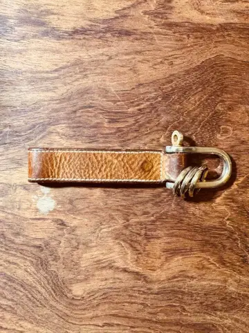 HENDER SCHEME KEY SHACKLE 브라운