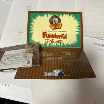 Disney Fundamental 카드, 케이스 미키 포함