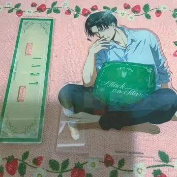 진격의 거인 리바이 릴랙스time 빅 아크릴 스탠드