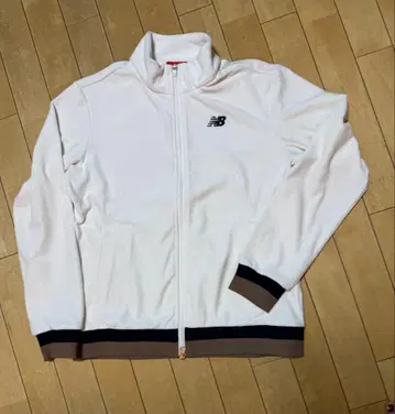 벨로아 상하의 세트 골프웨어