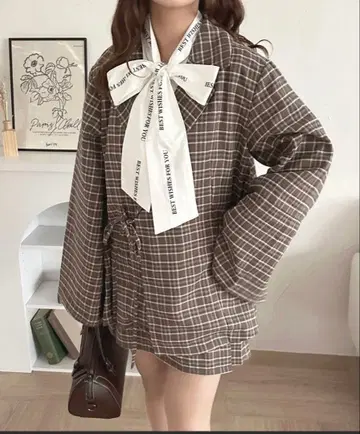 아프레 주르 리본 디자인 자켓 랩풍 치마바지 셋업