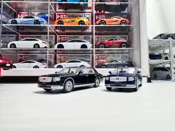 교쇼 도요타 센추리 미니카 1/64 토미카