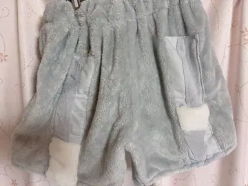 서브컬쳐 숏팬츠 스카이블루 복슬복슬 핸드메이드