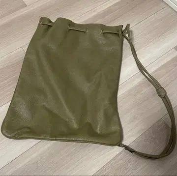 Cisei 시세이 가죽 숄더백 냅색 카키