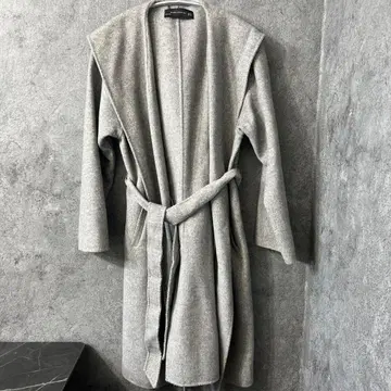 ZARA 그레이 후드 부착 롱 코트