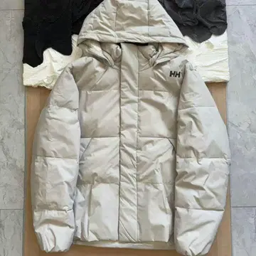 새상품 Helly Hansen 지퍼 스포츠 다운 자켓 사이즈 L