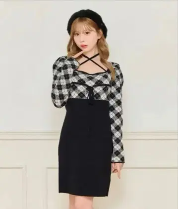 크로스 리본 니트 미니 원피스