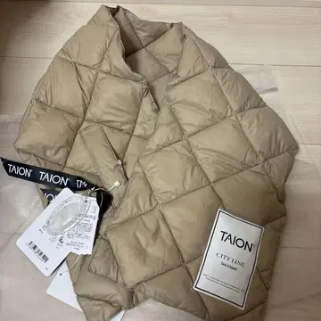 TAION CITY LINE 베이지 다운 머플러