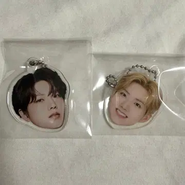 TREASURE 준규 얼굴 아크릴 키링 캡슐 토이 가챠가챠