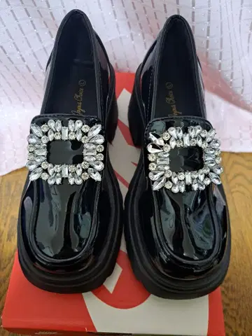 [ Avail ] 지뢰계 통굽 로퍼