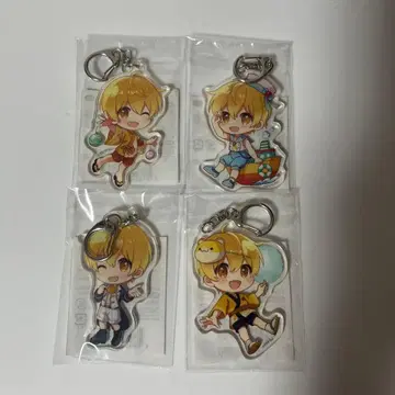 루토 아크릴 키링