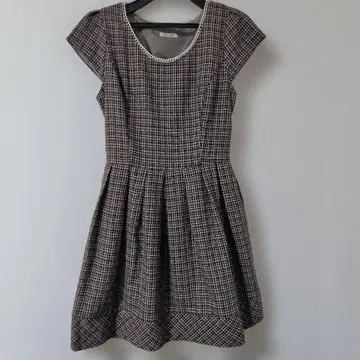 체크 무늬 원피스