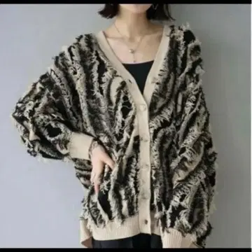 lumier 프린지 디자인 니트 가디건