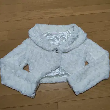 LIZ LISA 화이트 퍼 크롭 자켓