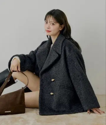 Chico 금장 버튼 샤기 루즈 코트 그레이