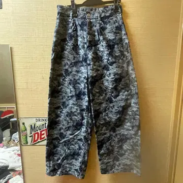 카모플라쥬 무늬 와이드 데님 팬츠