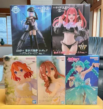 AMP+ 타타가와 카무 피규어 세트