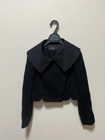 새상품급 도쿄 소와르 피에르 가르뎅의 멋진 볼레로 자켓