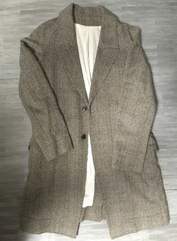 ITTY-BITTY 헤링본 무늬 체스터 코트 사이즈 2