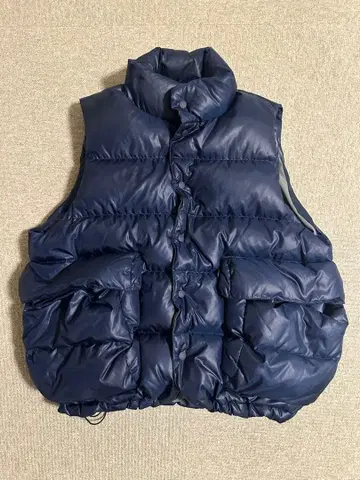 Daiwa pier39 다운 베스트 네이비 M