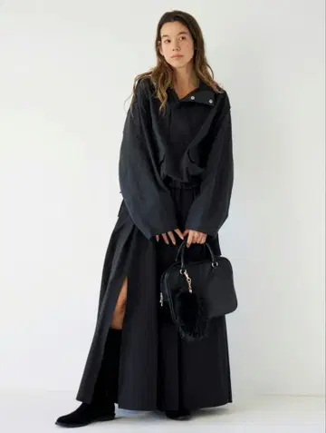 언그리드 슬릿 볼륨 스커트